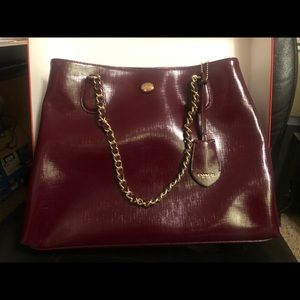 Coach bag burgundy with gold accents